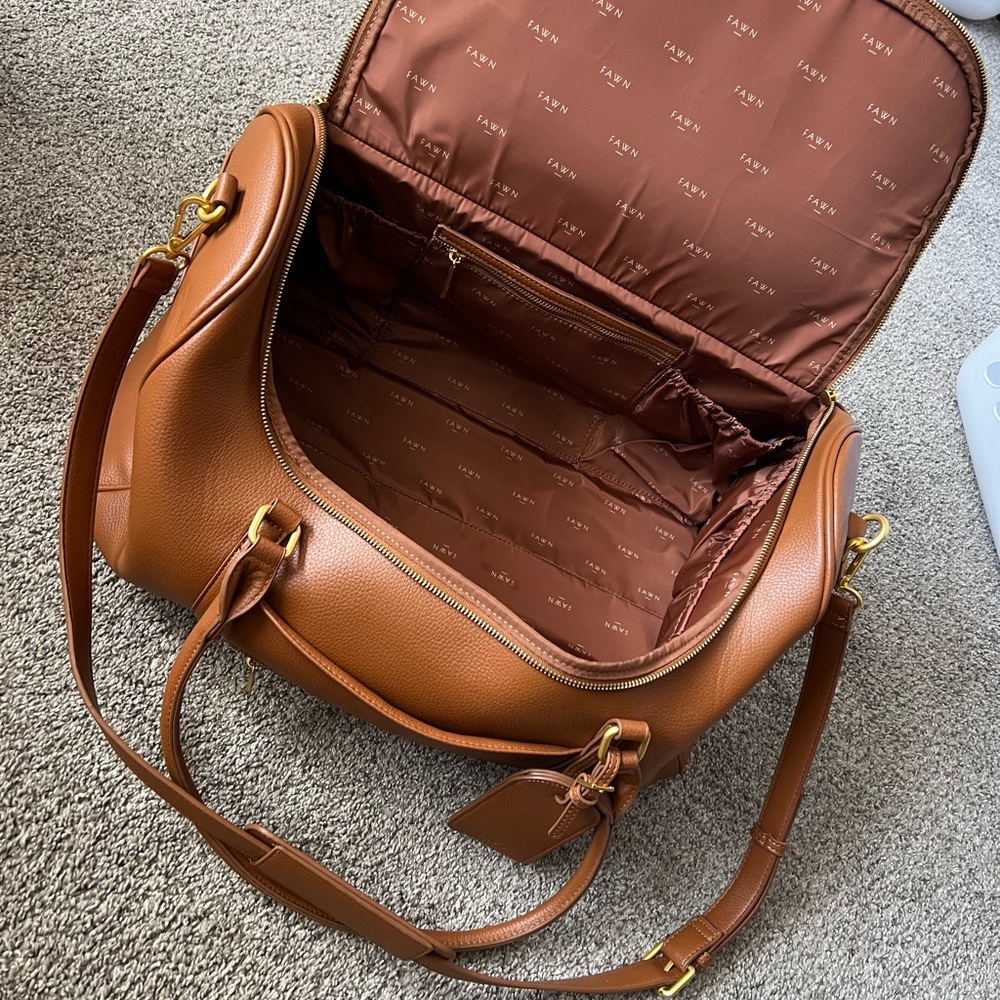 Fawn Design weekender brown bag